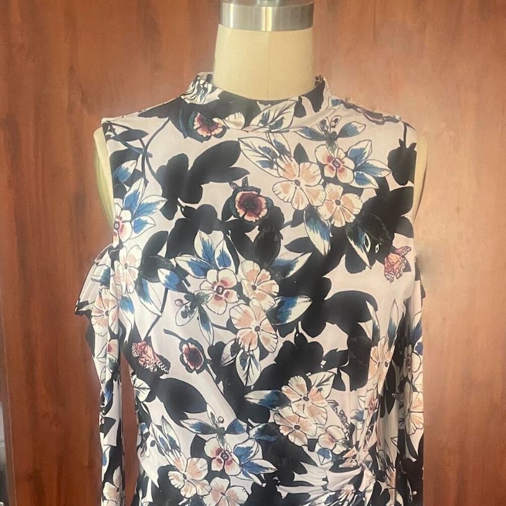 Women's Floral Cold Shoulder Dress With Long Sleeves